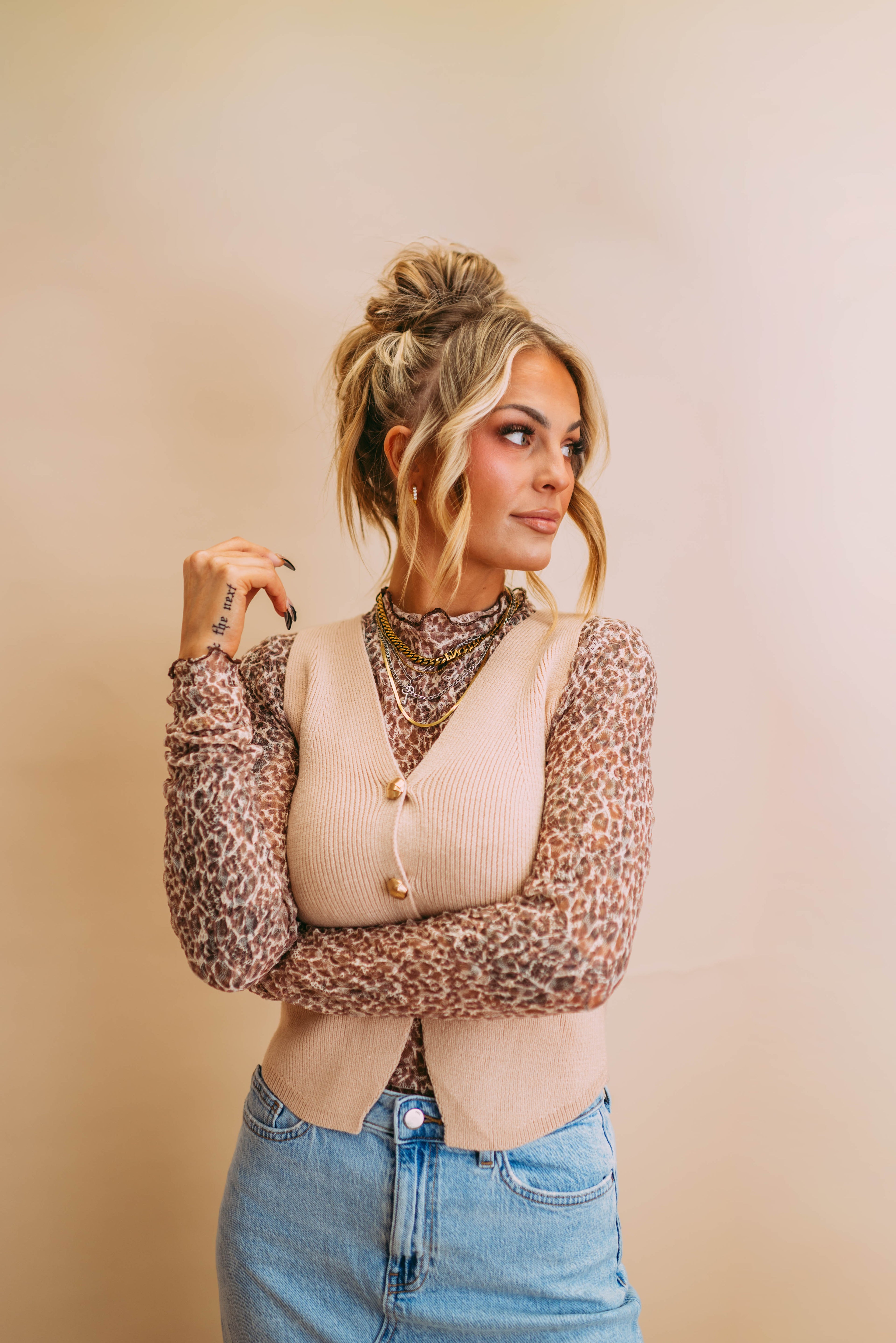 knitted sweater vest