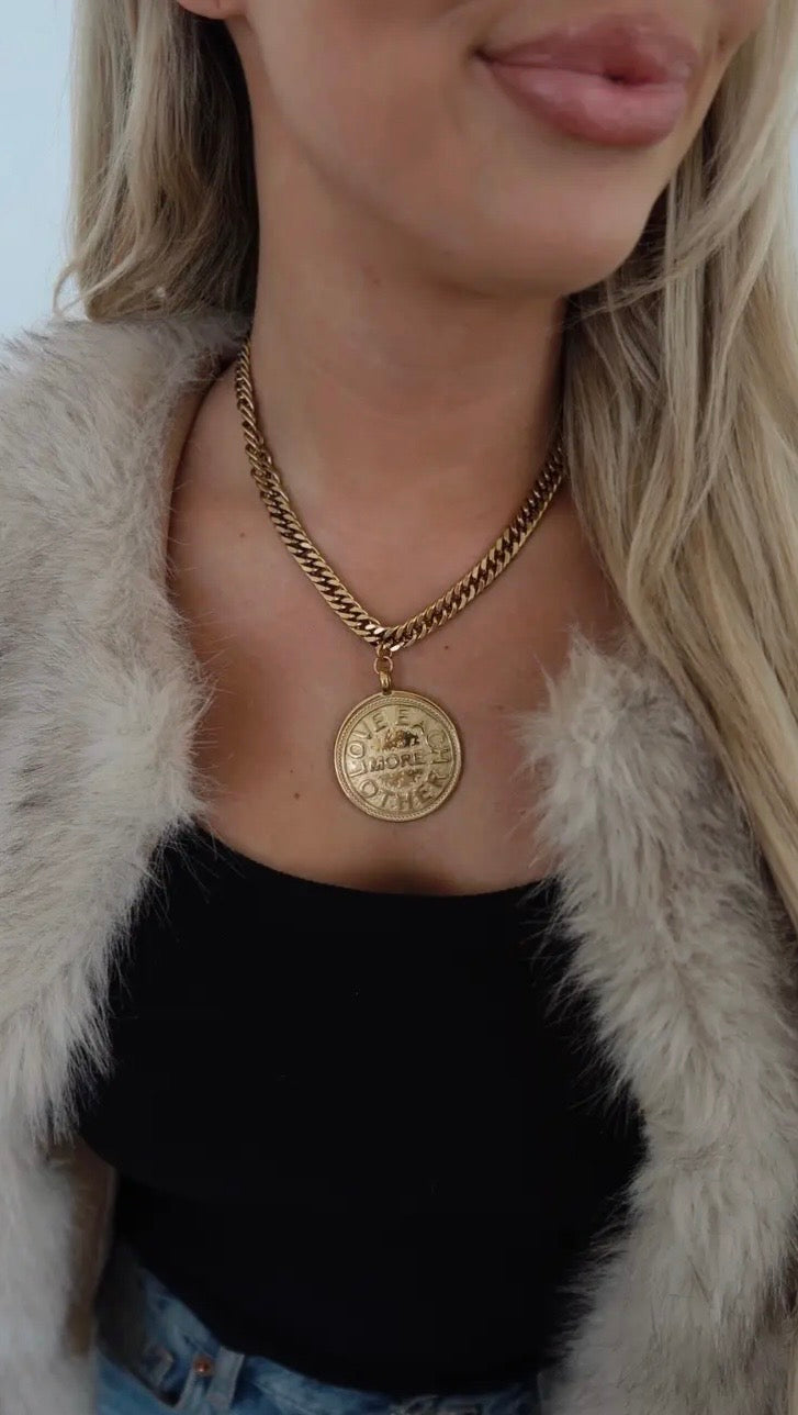 The Meredith Necklace