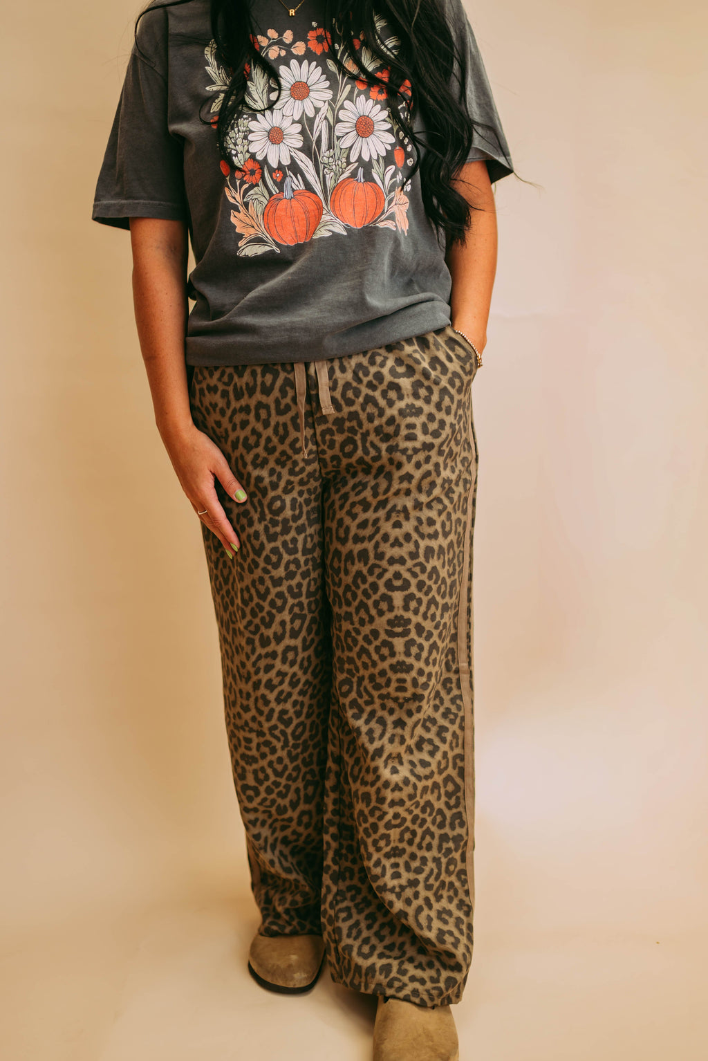 fall florals and pumpkins tee