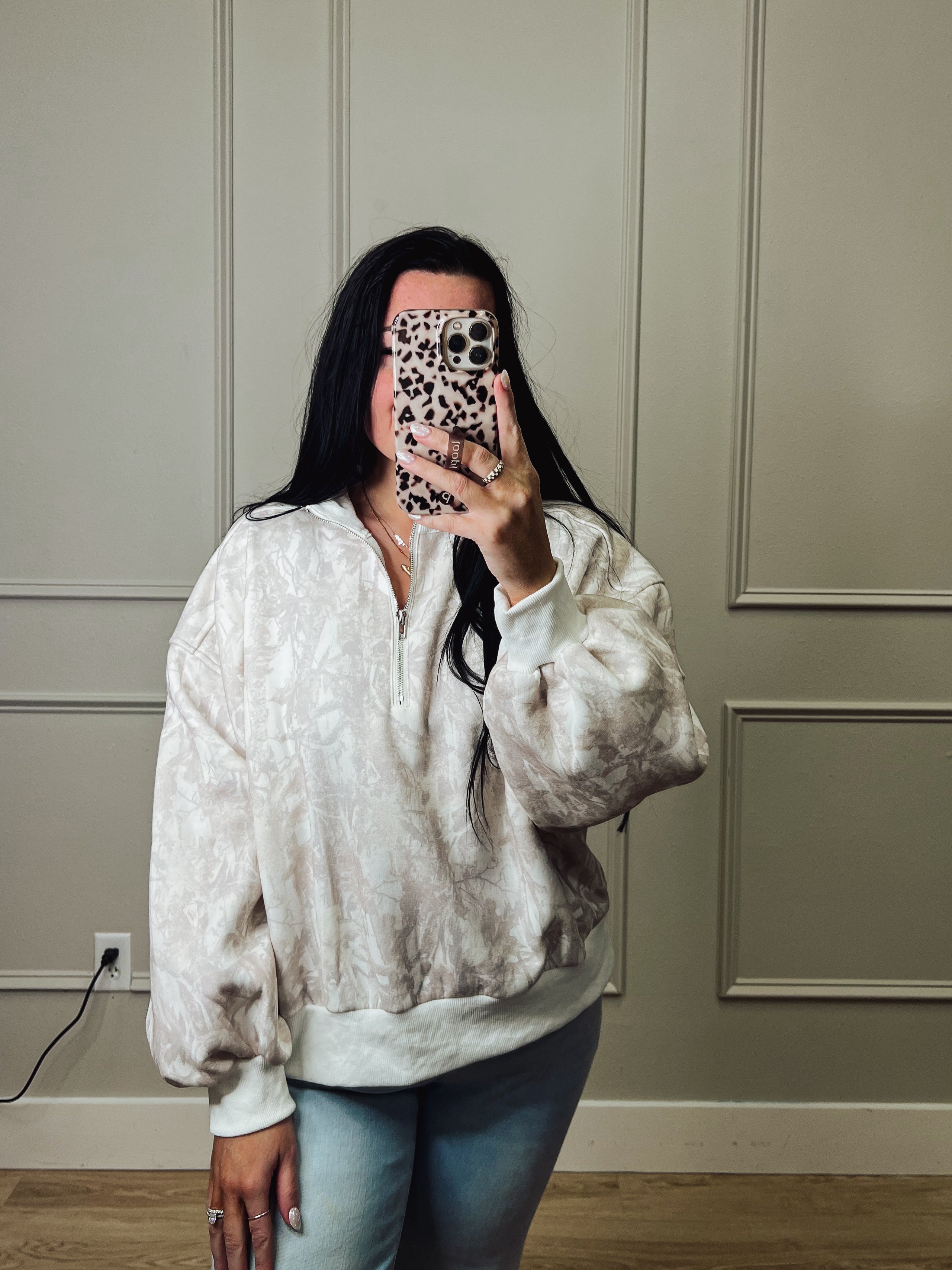 light camo zip up sweater