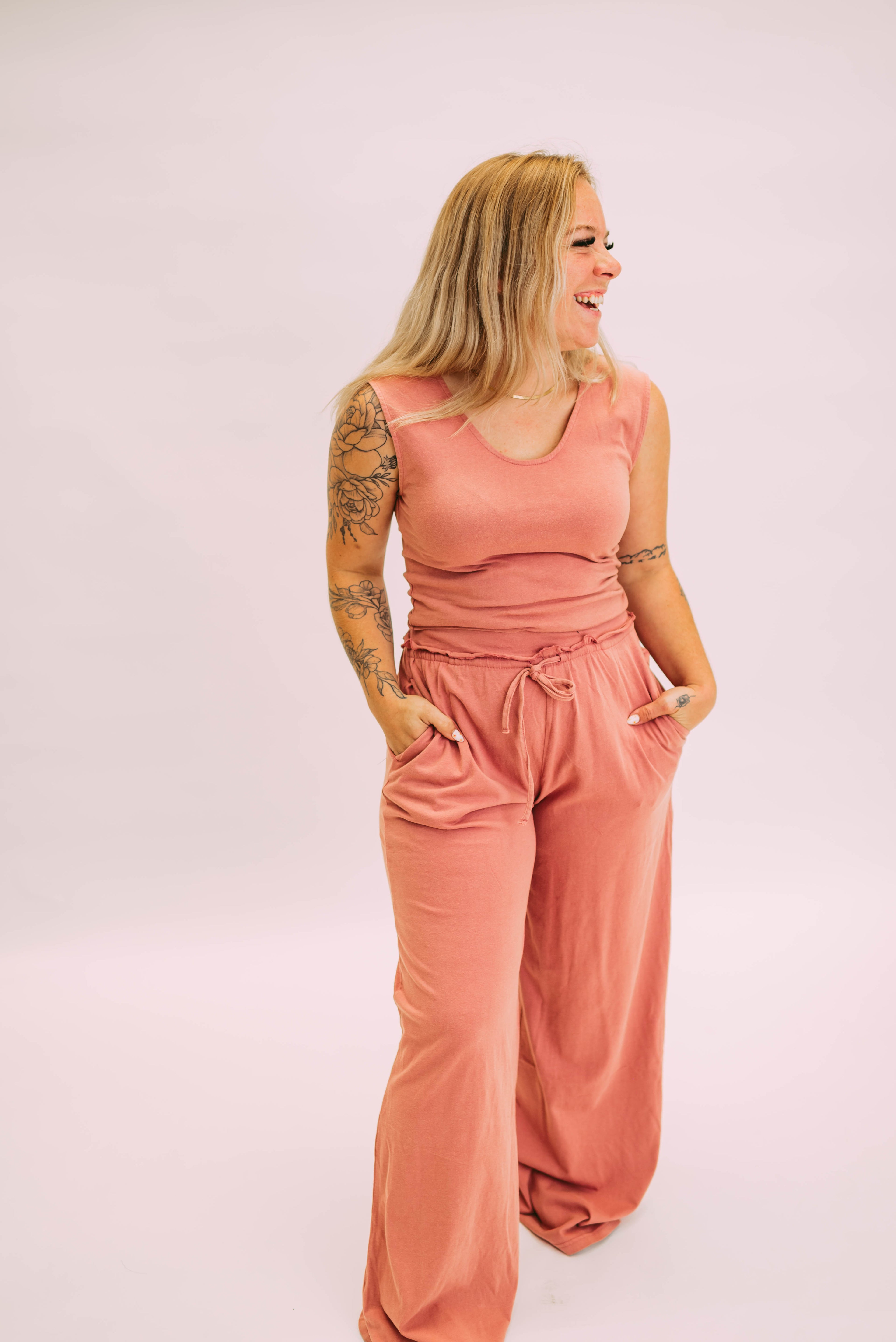 layton tank lounge set