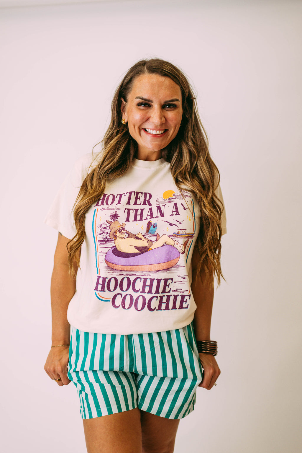 BEST SELLER: hotter than a hoochie coochie tee