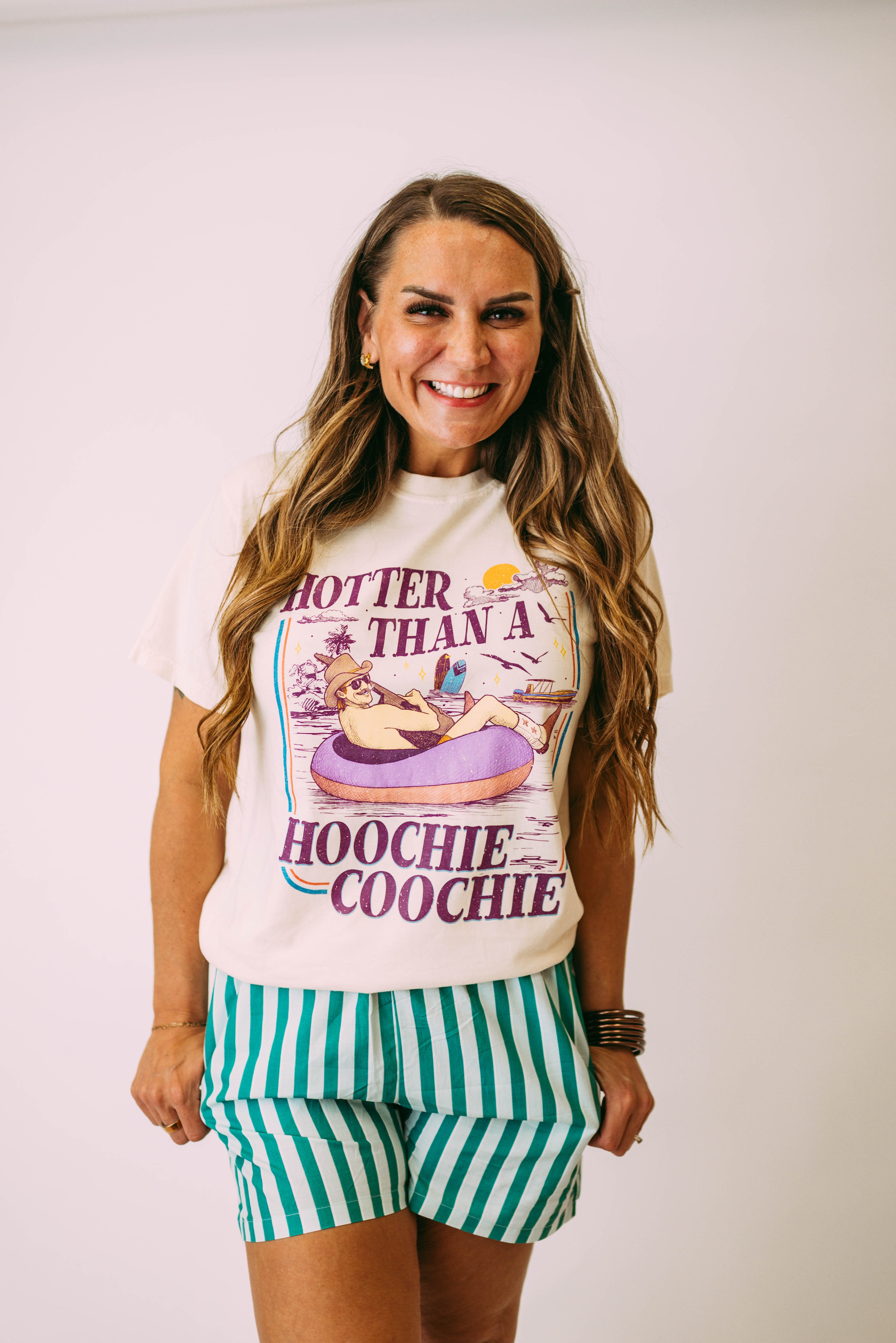 BEST SELLER: hotter than a hoochie coochie tee