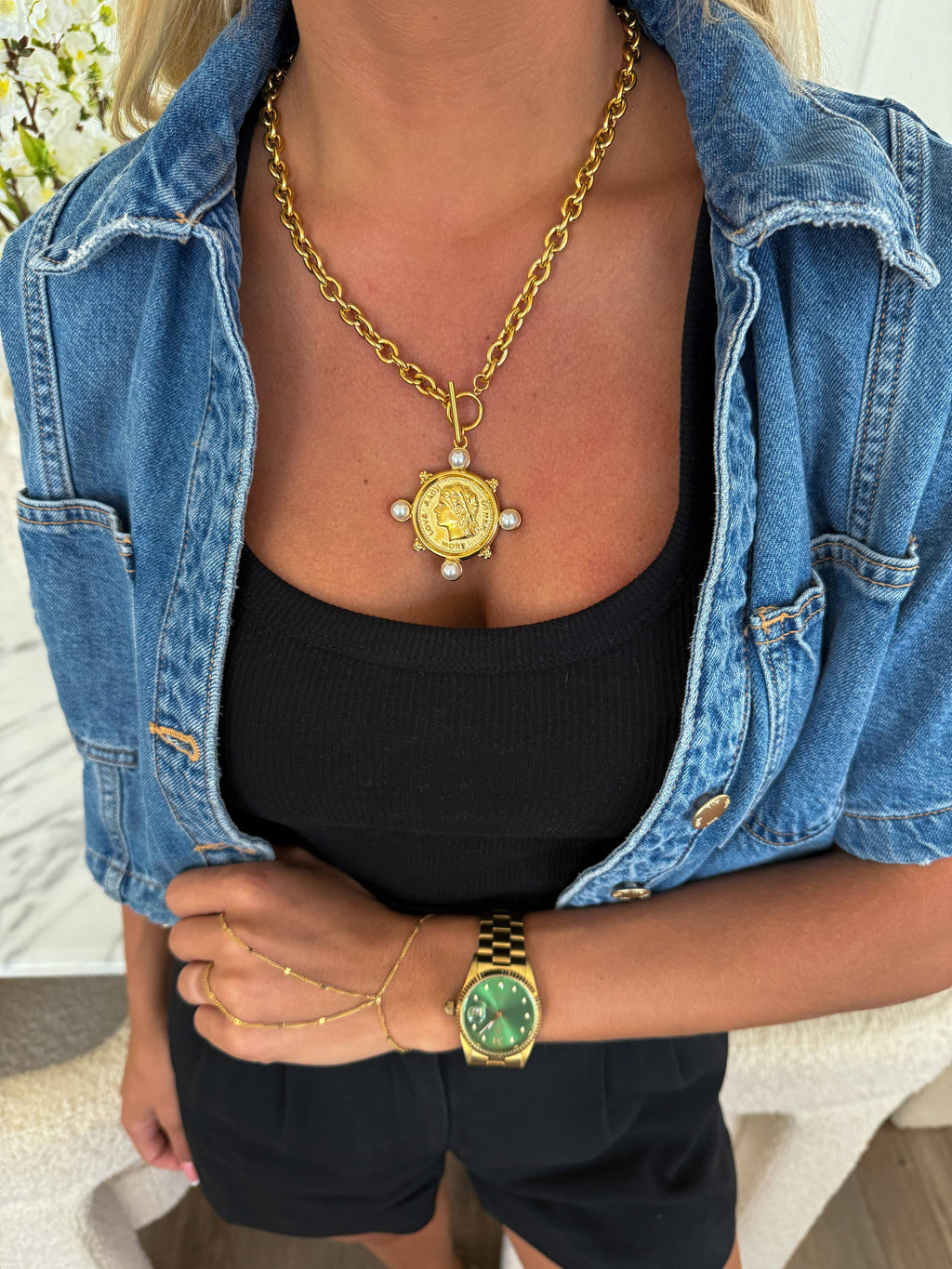pearl coin necklace