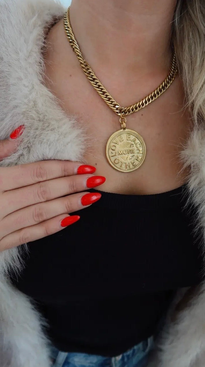 The Meredith Necklace