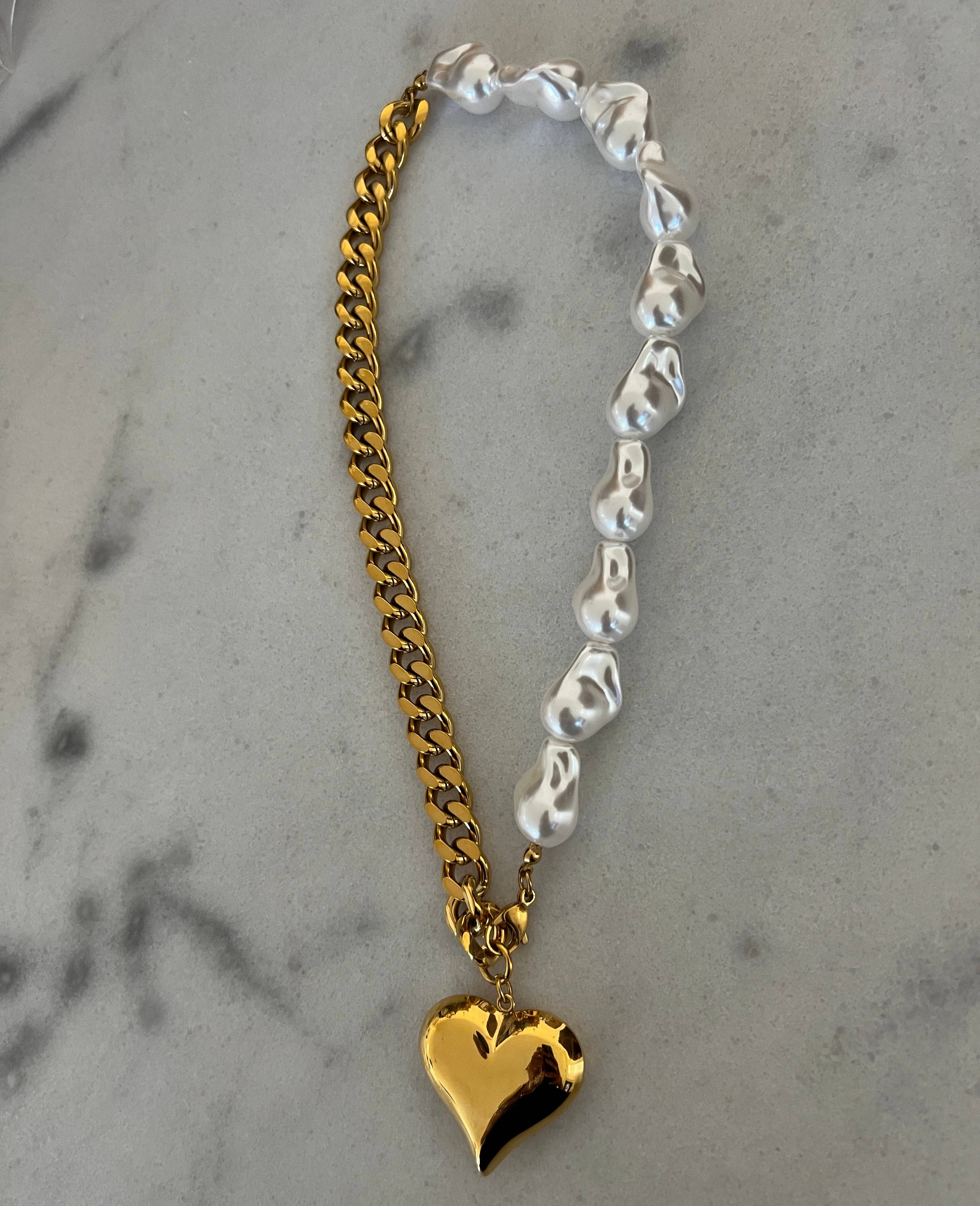 the charlotte chain