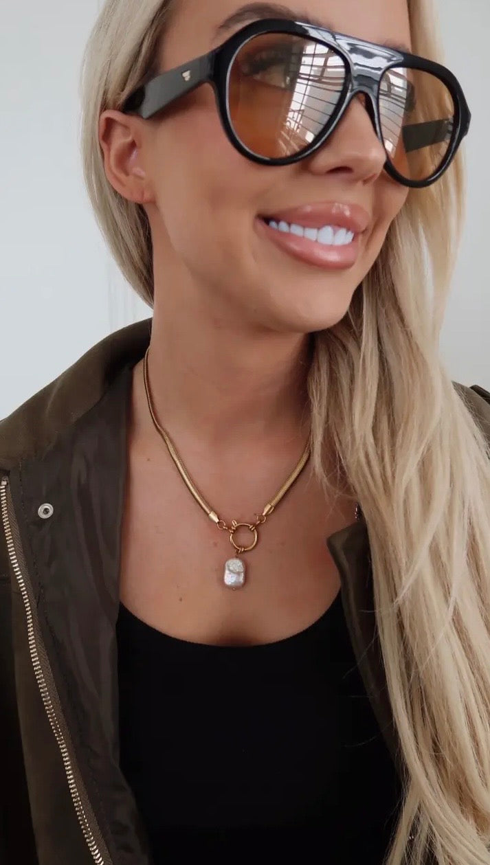 the delilah necklace