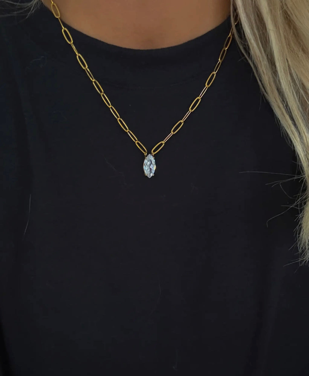 chain with diamond pendant