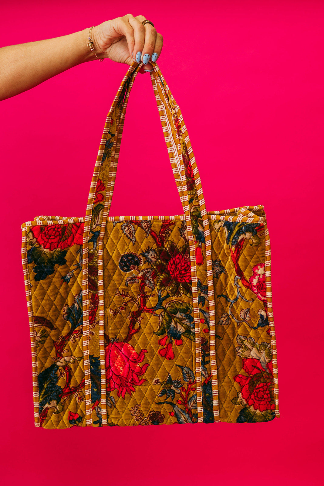 quilted large everyday tote bag