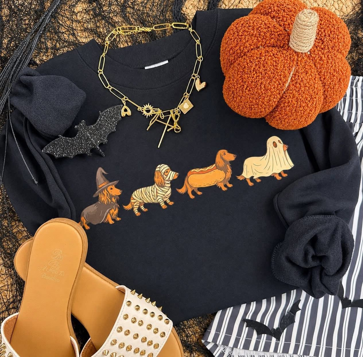 halloween dachshund pre order tee￼