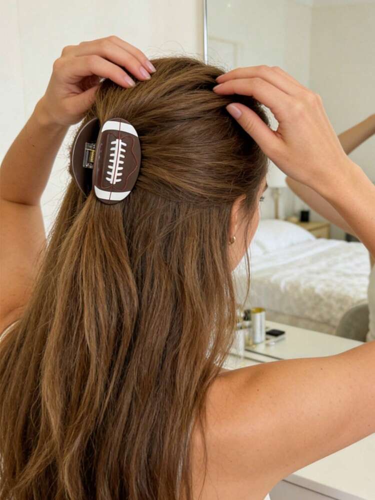 football clawclip