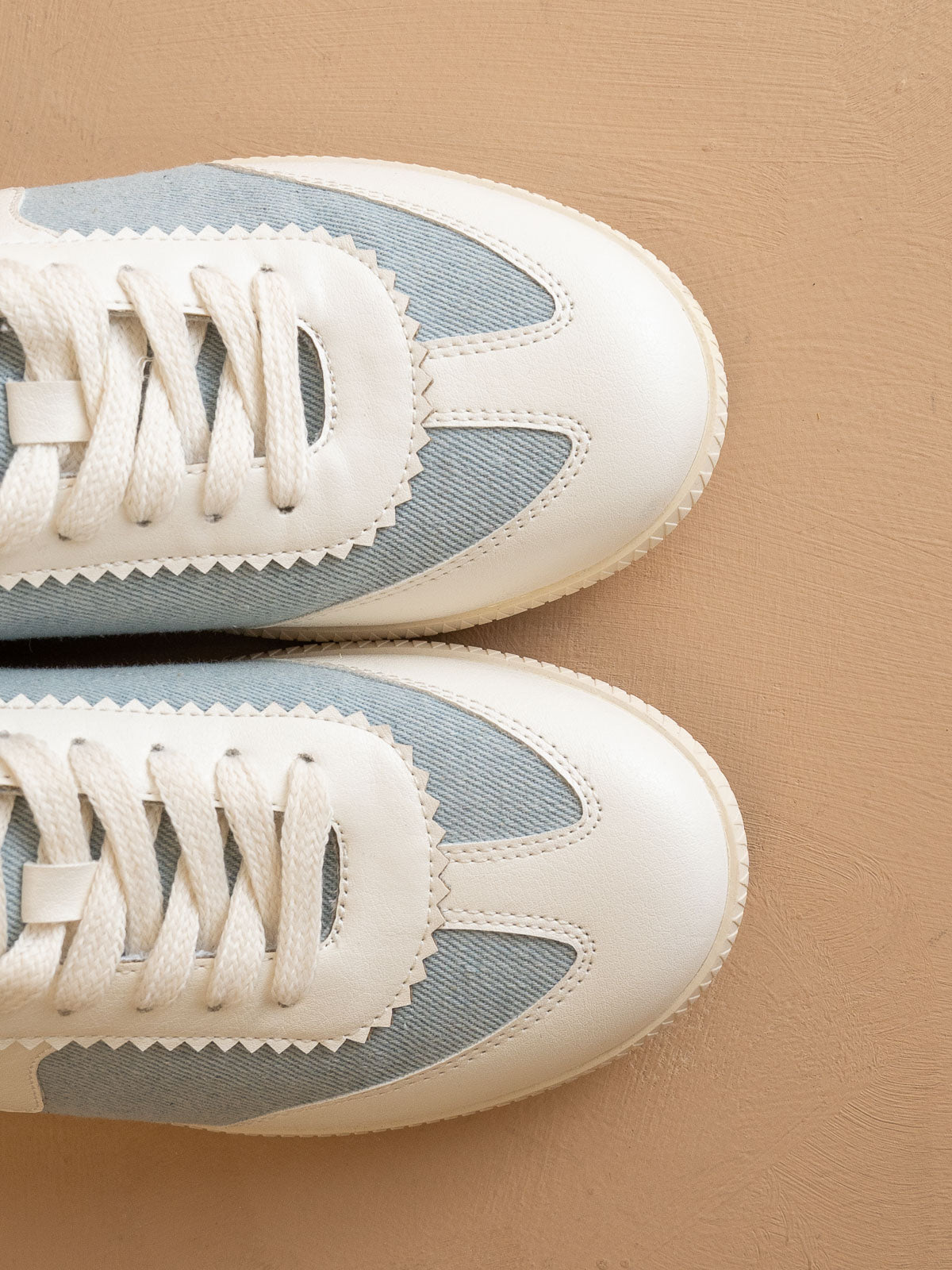 the kyla denim classic low top