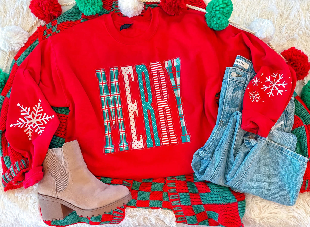 (PRE ORDER) merry little snowflakes sweatshirt