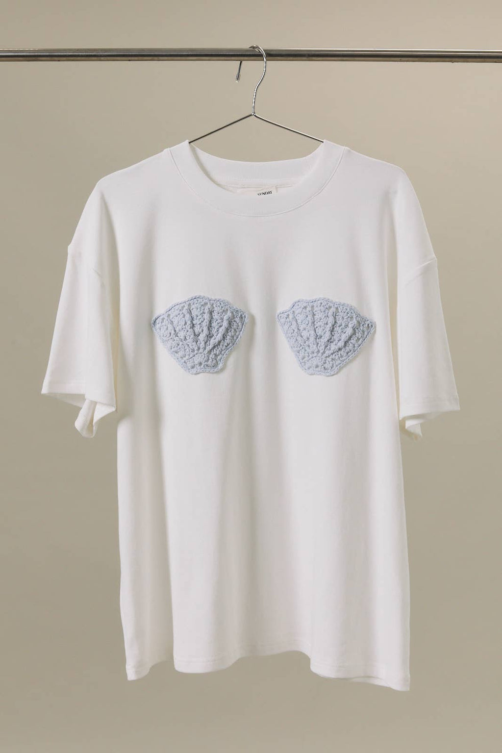 crochet seashell tee